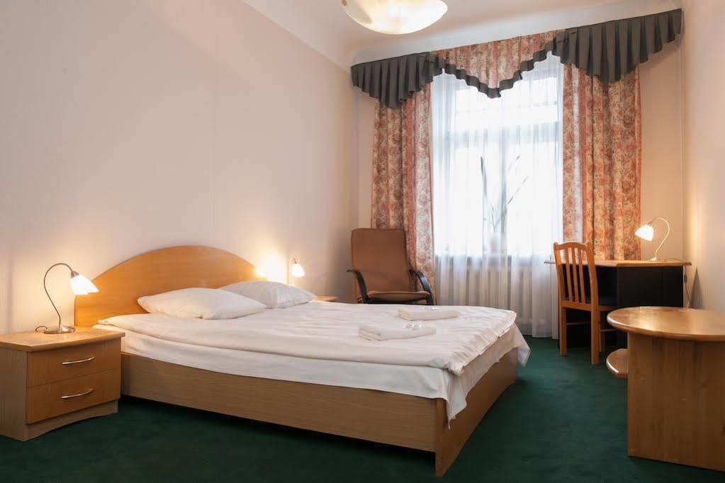 Guesthouse Jakob Lenz Riga Exterior photo